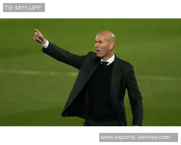 以被低估的足球队员为中心探讨如何逆袭成顶级球星的成长之路